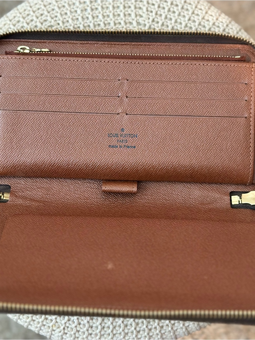 Louis Vuitton Monogram Zippy Organizer Wallet in Monogram Brown - Picture 3 of 14